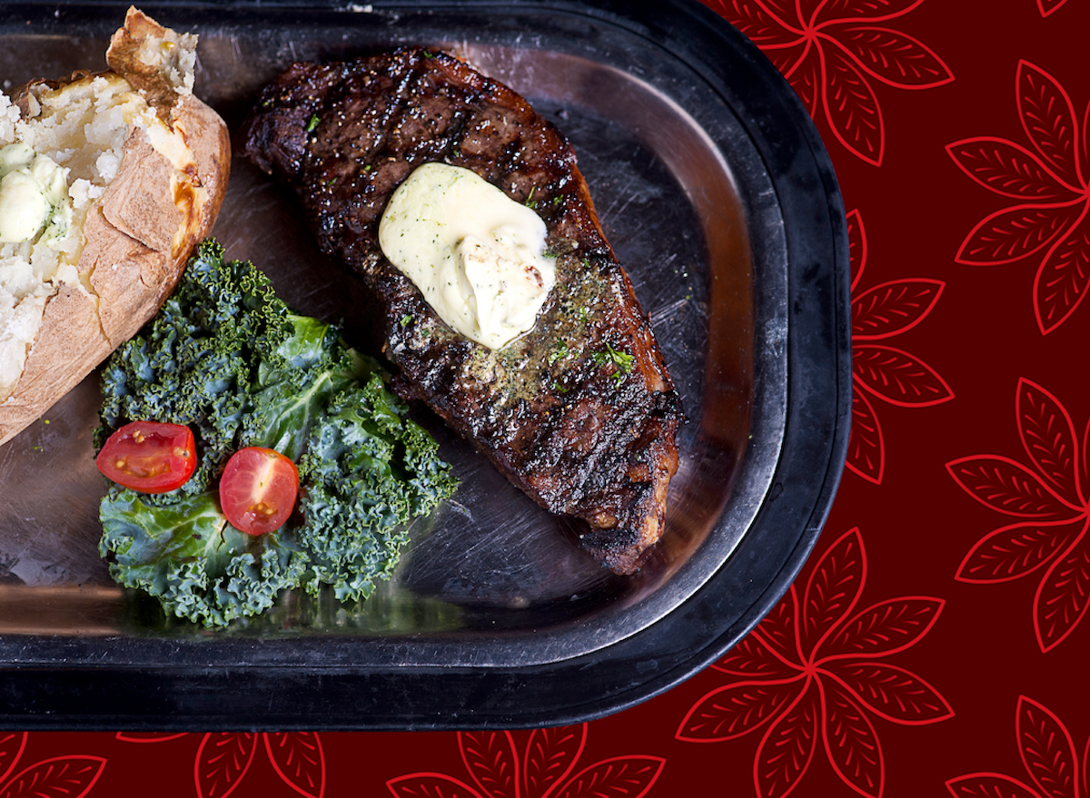 Five Steakhouse Chains That Serve Exceptional New York Strip